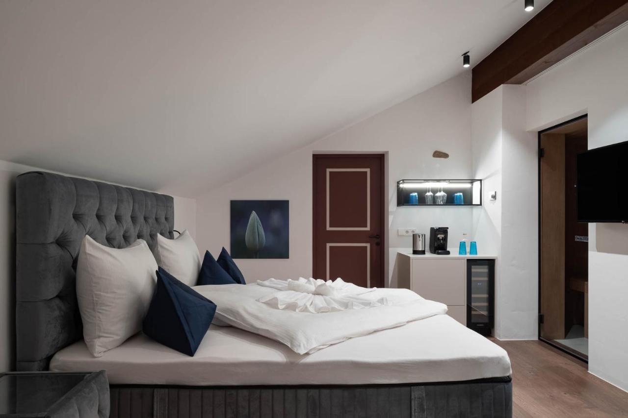 Ansitz Battisti Suites (Adults Only) Caldaro Exterior foto