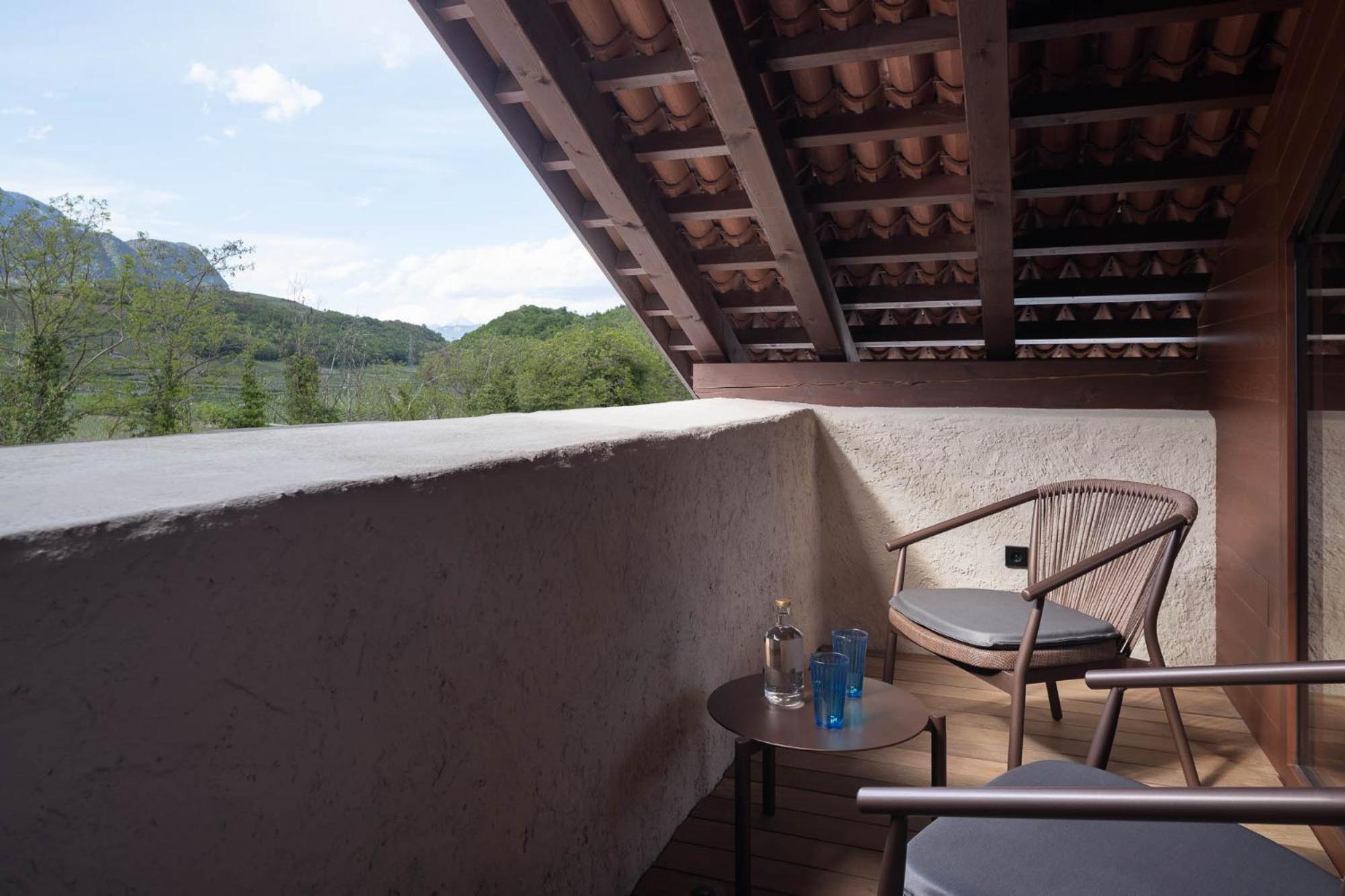 Ansitz Battisti Suites (Adults Only) Caldaro Quarto foto